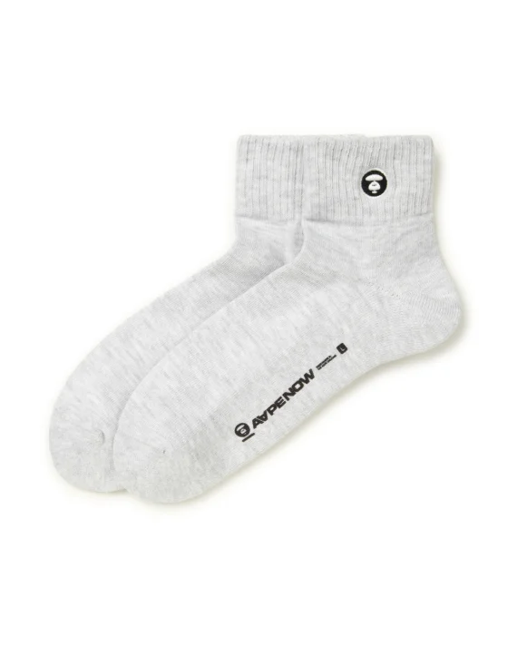 ايه ايه بي إي AAPENOW moonface logo socks